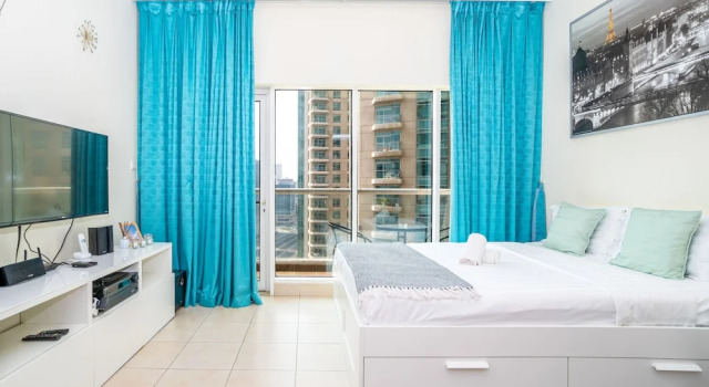 Tanin - Spacious Studio Close to Burj Khalifa & Dubai Mall