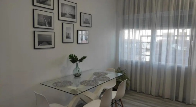 Apartamento Turistico Lyra Baena, Book Lejlighed Baena Madrid