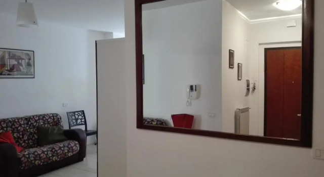 Апартаменты White Apartment