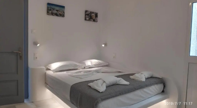 Трёхместная студия Standard Grey Rooms Naxos