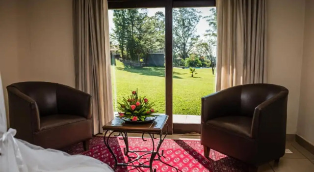 The Royal Solwezi Hotel, Book Hotel 3-Star Hotels in Solwezi, 3*
