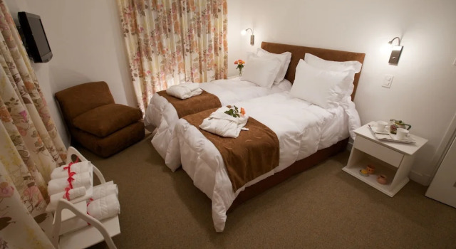 Номер Economy Red Wind B&B