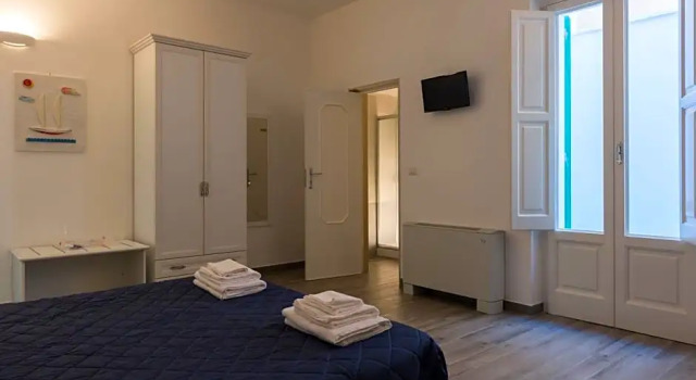 B&B Rotta Mediterranea, Забронировать Отель Отели Монополей 3 звезды, 3*