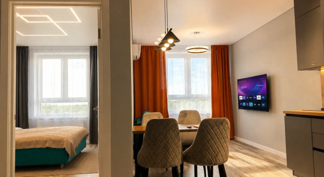 GOSH (Gosh) on Republic Street 204 building 3, Prenota Appartamento Hotel a Tyumen Region con parcheggio, Parcheggio
