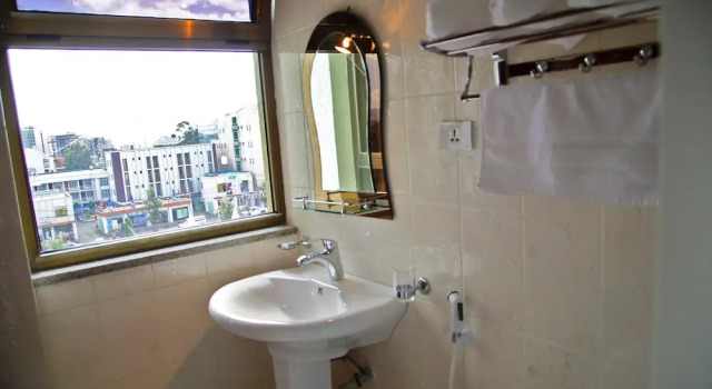 Balkonlu Standart çift kişilik oda Hotel Lobelia