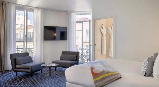 Полулюкс Hotel 66 Nice