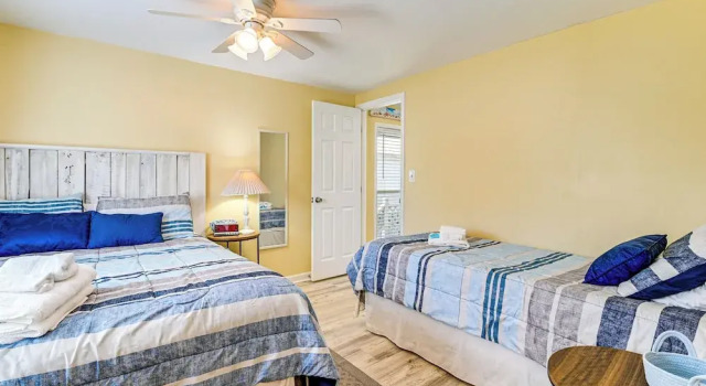 Коттедж с 4 комнатами Walk to Ocean: Lovely Myrtle Beach Getaway