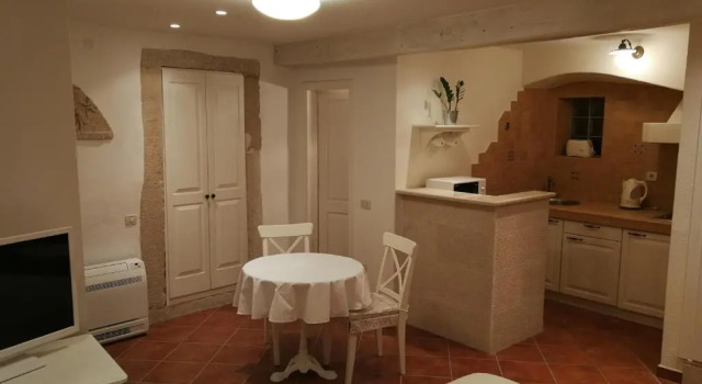 Студия Цокольный этаж Apartments Nivic