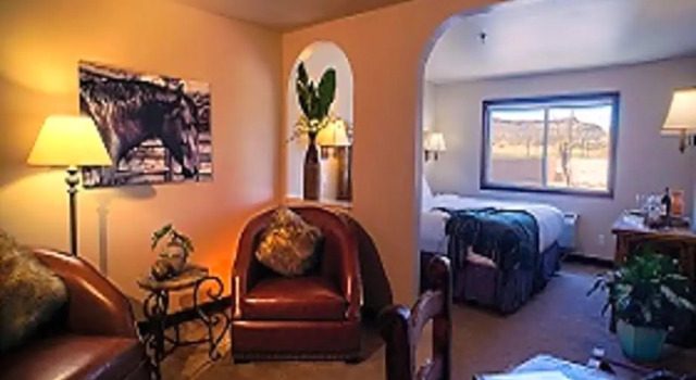 Doppel Suite Hotel Parker at Quarter Circle 7