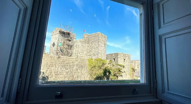 Апартаменты Luxury Halvard Apartments at Castletown