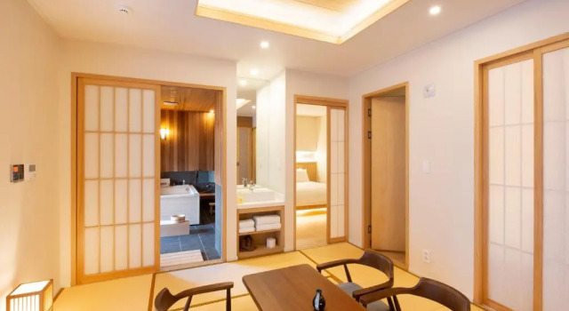 Двухместный номер Standard Tomonoya Hotel and Ryokan Gyeongju