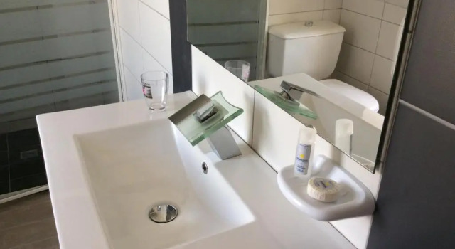 Номер Standard Hôtel La Couronne