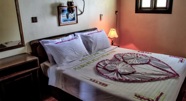 Kuri Beach View Inn Hotel, Book Hotel Omadhoo Ari Atoll