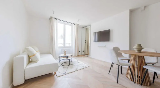 Апартаменты Renovated Studio rue du Roi de Sicile / Marais