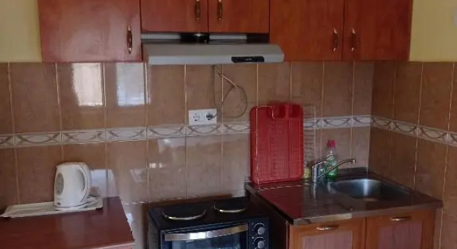 Apartments Dakovic M, Book Lejlighed Hoteller i Kotor Riviera med parkering, Parkering