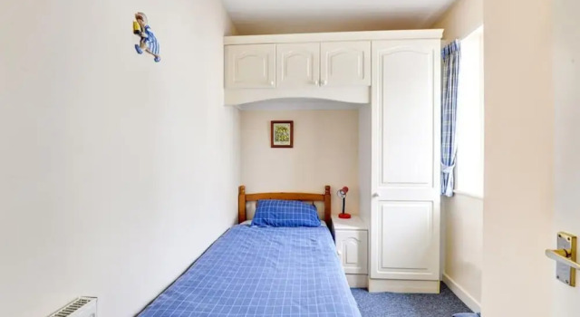 Former Stable in Brighton, Забронировать Отель Отели Исторического графства Суссекса 3 звезды, 3*