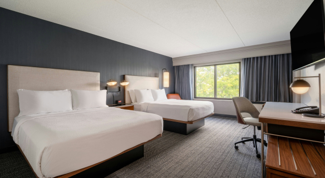 Courtyard by Marriott Columbus Airport, Rezerwuj Hotel Hotele w Columbus z parkingiem, Parking