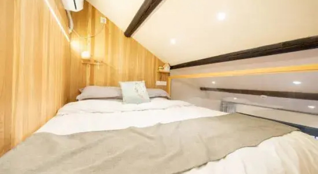 Семейный люкс с 2 комнатами Floral Hotel· Shanghai Heyuan Hotel (Zhujiajiao Ancient Town Branch)