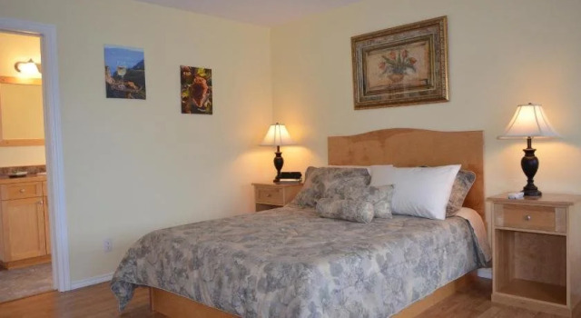 Dogwood Bed & Breakfast, Réserver Hôtel Summerland Okanagan-Similkameen