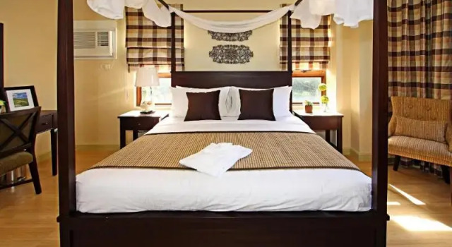 Suite Crosswinds Resort Suites