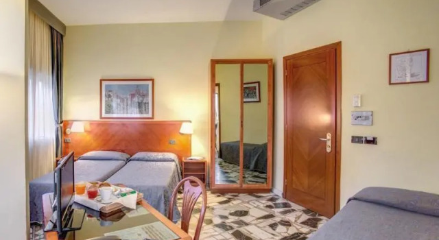 Camera Standard Giotto Hotel