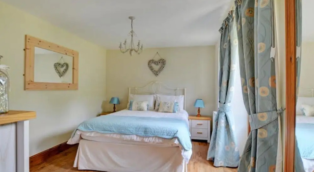 Bright Holiday Home With Pleasant Garden and Comfortable Interior in Dunmere, Забронировать Отель Отели Англии 3 звезды, 3*