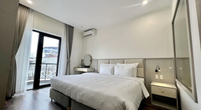 Двухместный люкс с балконом Grand Dragon Noi Bai Hotel