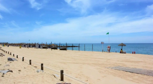 Apart Rei T2 - 200m from the BEACH - FREE PARKING, Rezervovat Apartmán Hotely v Sotavento s parkováním, Parkování