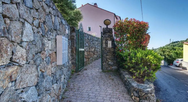 Villa Zafferano, Buchen Sie Villa Celle Ligure 