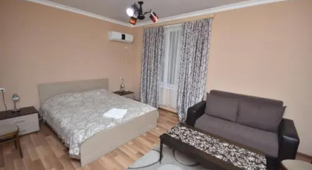 Guesthouse Green House, Book Hotel Hoteller i Samegrelo Zveno-Svaneti med pool, Swimmingpool