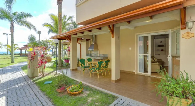 Коттедж Villas Jurerê Residences