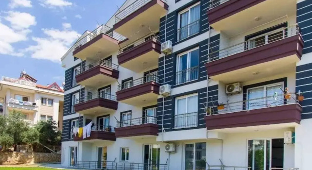 Ayilmaz Apart