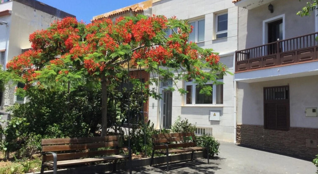 Apartment With 3 Bedrooms in Puerto de la Cruz, With Wifi - 300 m From the Beach, Забронировать Апартаменты/квартира Апартаменты Пуэрто-де-ла-Крус, рядом с Cactus and Animal Park, Апартаменты/квартира