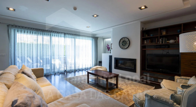 Aqua Villa by Acasadascasas, Book Villa Ericeira 