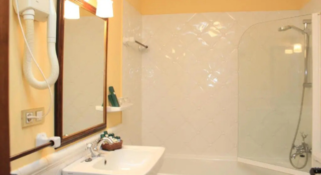 Двухместный номер Standard Hotel Virxe da Cerca by Pousadas de Compostela