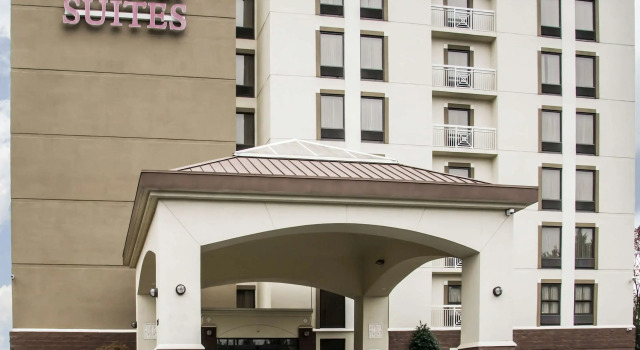 Comfort Suites University - Research Park