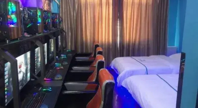 Orange E-sports Homestay, Book Hotel Hotels in Inner Mongolia with Parking, Parking