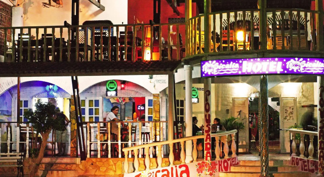 Hotel Tropicalia, Забронировать Отель Аракати Сеара