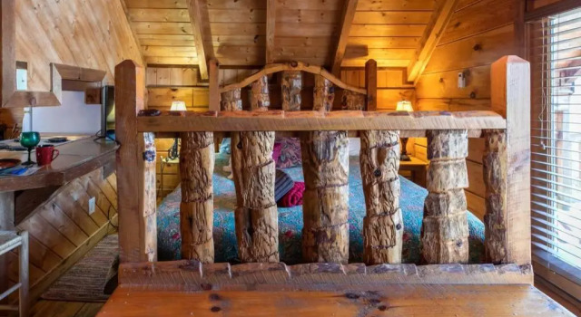 Коттедж Cute Studio Cabin Views Private Hot Tub Relax