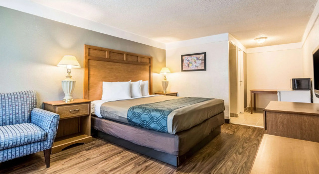 Двухместный номер Standard Econo Lodge Gastonia North