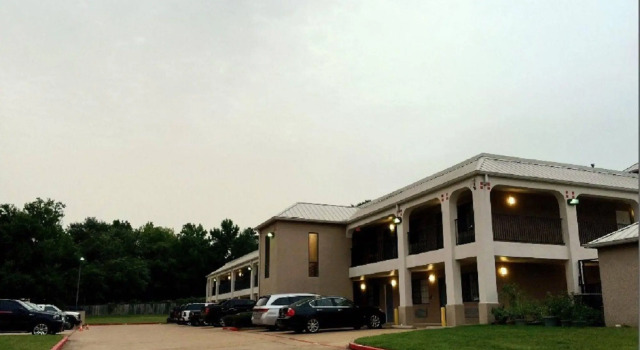 Majestic Inn, Book Hotel Billige hoteller i Longview