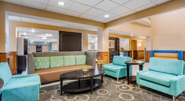 Holiday Inn Express Hotel & Suites Canton by IHG