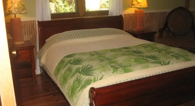 Omas Hapuu Hideaway, Забронировать Отель Волкейно 
