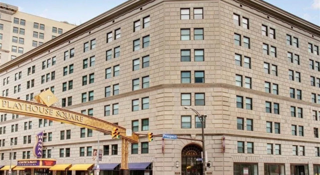Playhouse Square Corporate Rental, Забронировать Отель Бизнес-отели Кливленда, рядом с Торговый комплекс Galleria at Erieview, 4* 5*