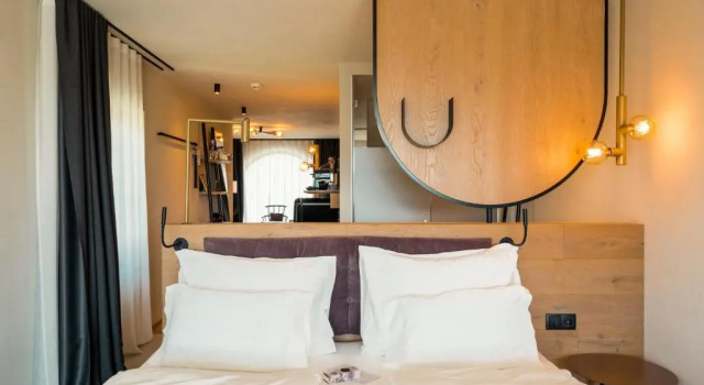 Люкс Deluxe Gloriette Boutiquehotel