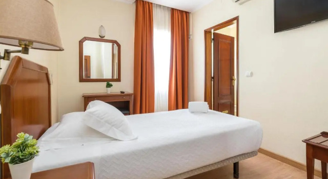 Одноместный номер Standard Hotel Residencial Colibri