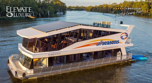 Коттедж Luxury All Seasons Houseboats