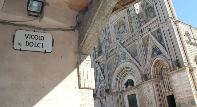 The Window on the Cathedral - Studio Apartment, Varaa Huoneisto Orvieto Umbria