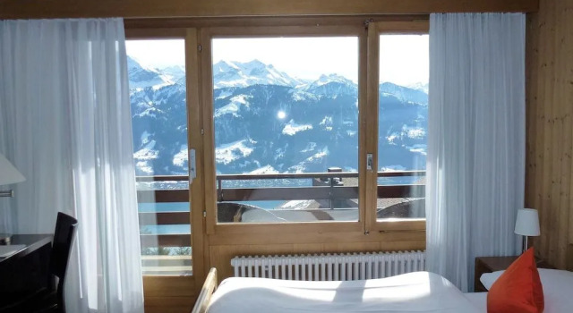 Hotel Gloria, Buchen Sie Hotel Beatenberg Interlaken
