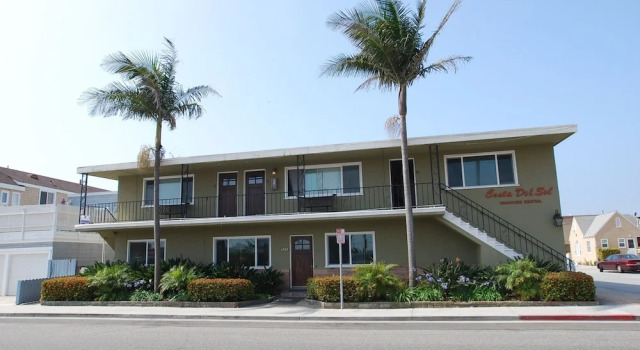 W Balboa 1 (68257) - 4 Br townhouse by RedAwning